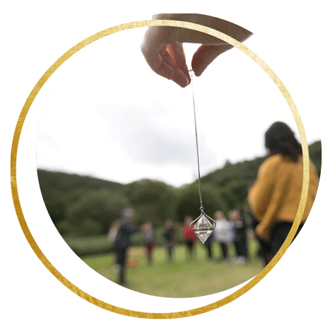 introduction to dowsing<br />
